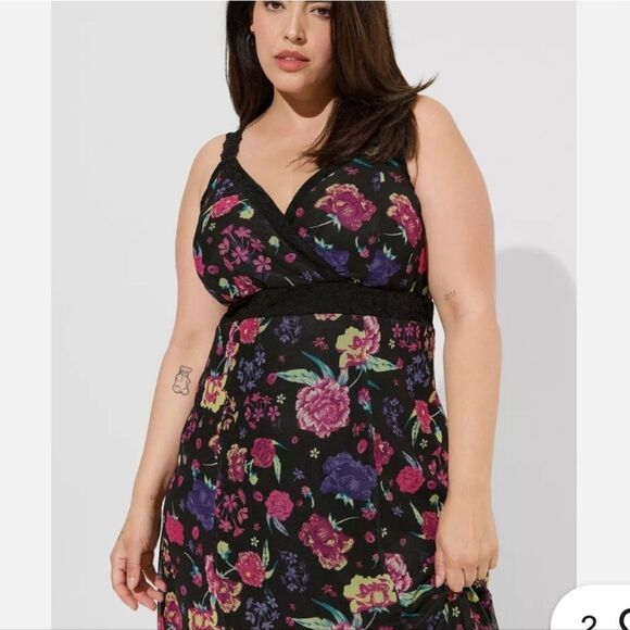 NWT. Torrid x Betsey Johnson Black Floral Dress.Dark Floral,Whimsigoth,Cocktail. - Picture 14 of 14